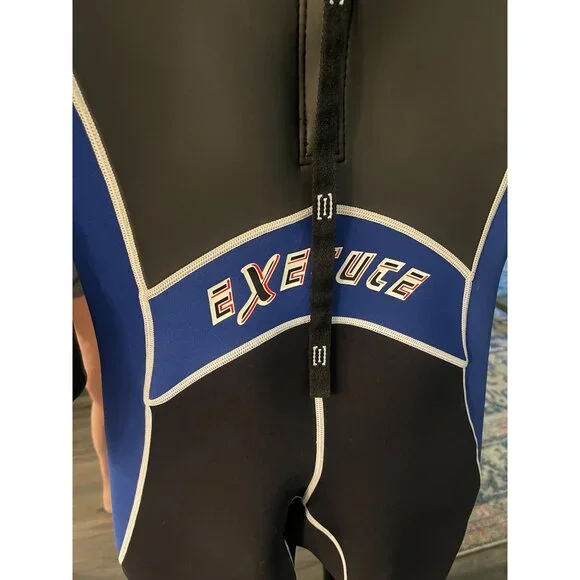 Execute Youth Full Surf Wetsuit 3/2mm sz XL